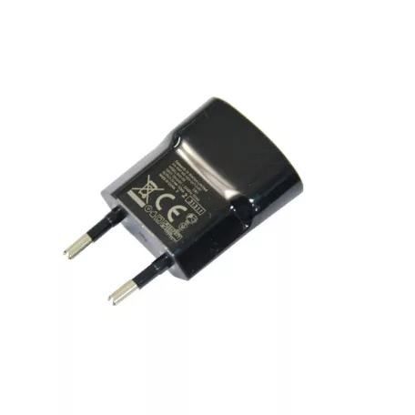Blackberry ASY-24479-003 (RM0100) fekete gyári hálózati töltőfej 5V / 750mA USB csatlakozóval