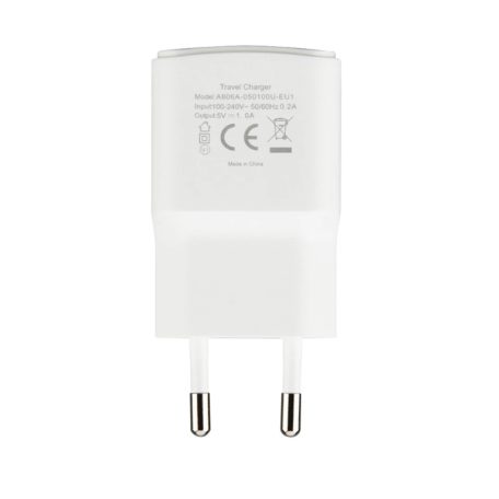 Sharp A806A-050100U fehér hálózati töltő USB-A csatlakozóval 1.0A 5W