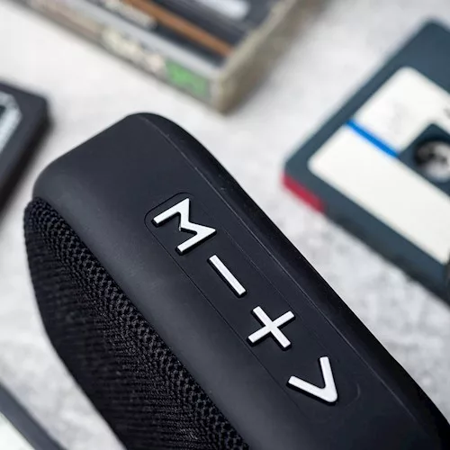 Forever BS-140 Bluetooth 4.2 hangszóró, micro SD olvasóval, USB porttal 3W fekete