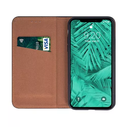 Genuine Leather Apple iPhone 13 Pro Max (6.7) oldalra nyíló mágneses bőrhatású könyv tok szilikon belsővel fekete