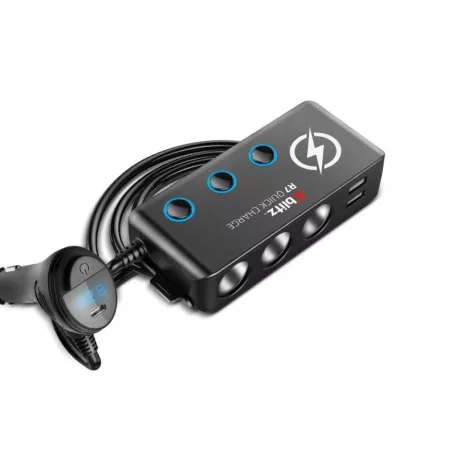 Xblitz R7 12/24V autós szivargyújtó elosztó gyorstöltéssel + 4X USB(Quickcharge 3.0, 2.4A), 1X USB-C